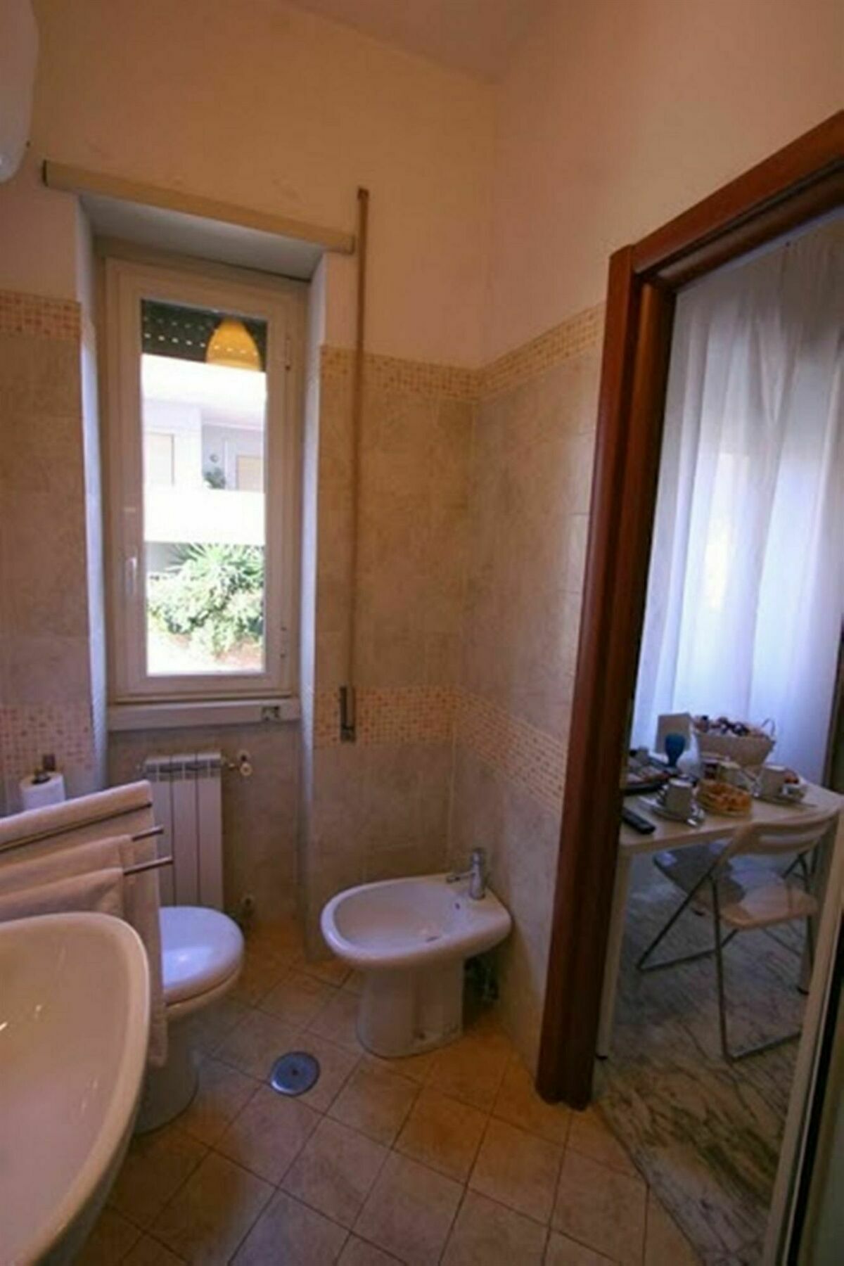 Guest House San Peter โรม ภายนอก รูปภาพ